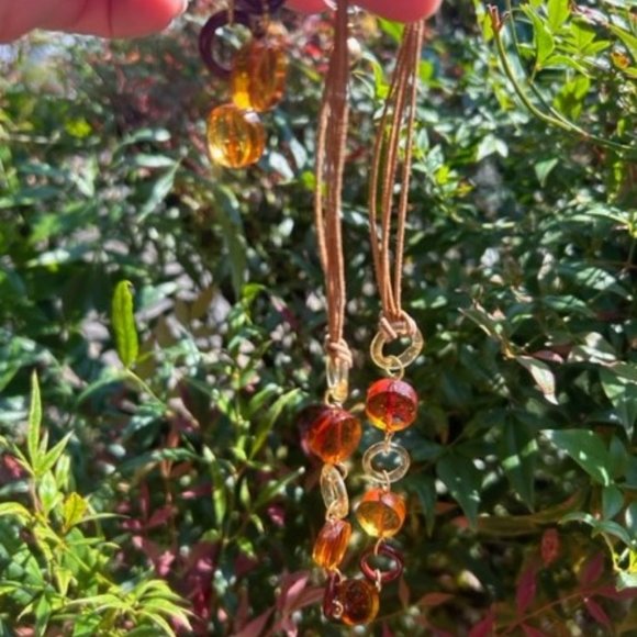 VTG Lucite Amber/Brown/Yellow/Clear Round Disc Earrings Necklace SET - Picture 3 of 6